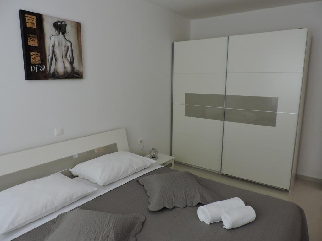 Apartments Villa Residenca 노비비노돌스키 외부 사진