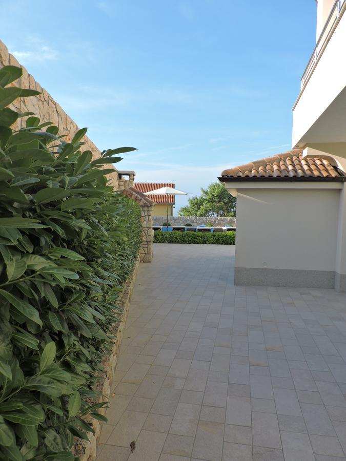 Apartments Villa Residenca 노비비노돌스키 외부 사진