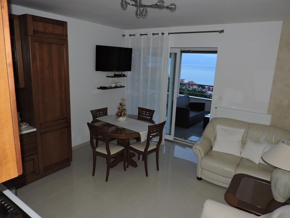 Apartments Villa Residenca 노비비노돌스키 외부 사진